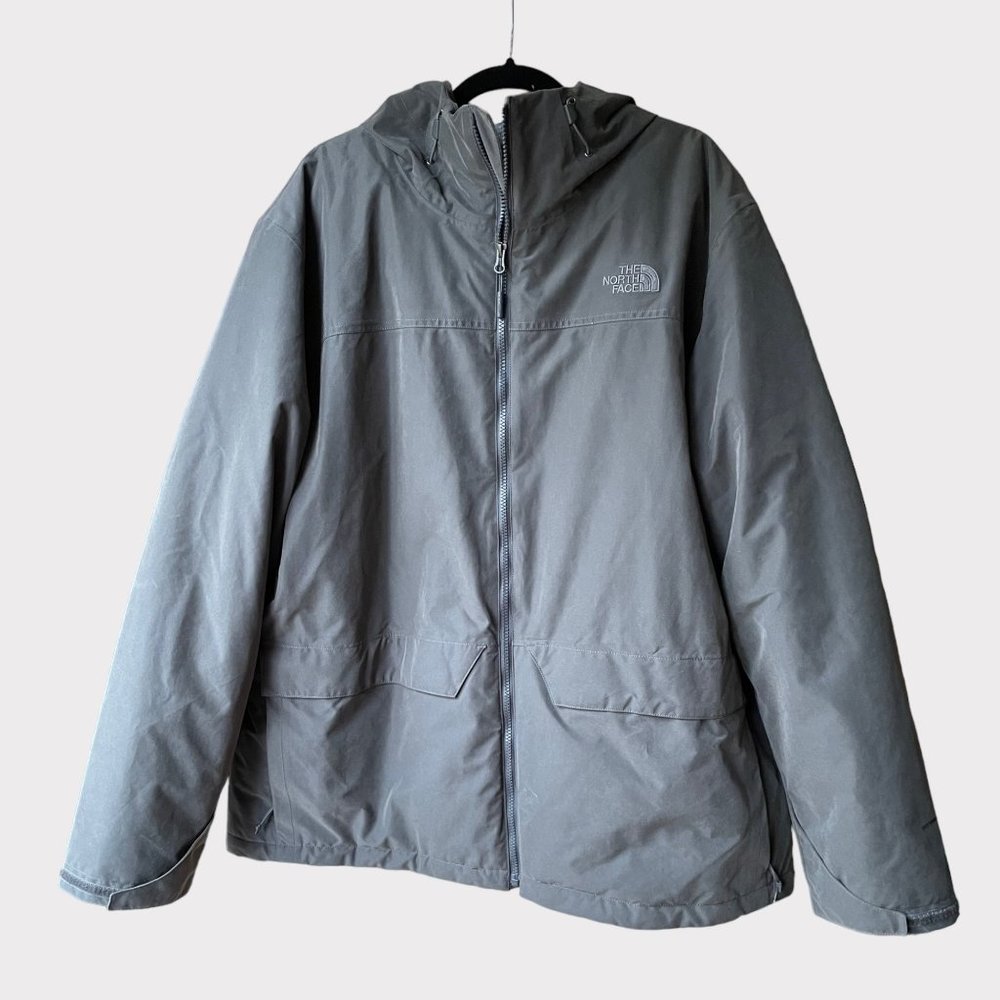 The North Face Men's XXL NEW Gray  Triclimate Long Sleeve Full Zip Hooded Jacket